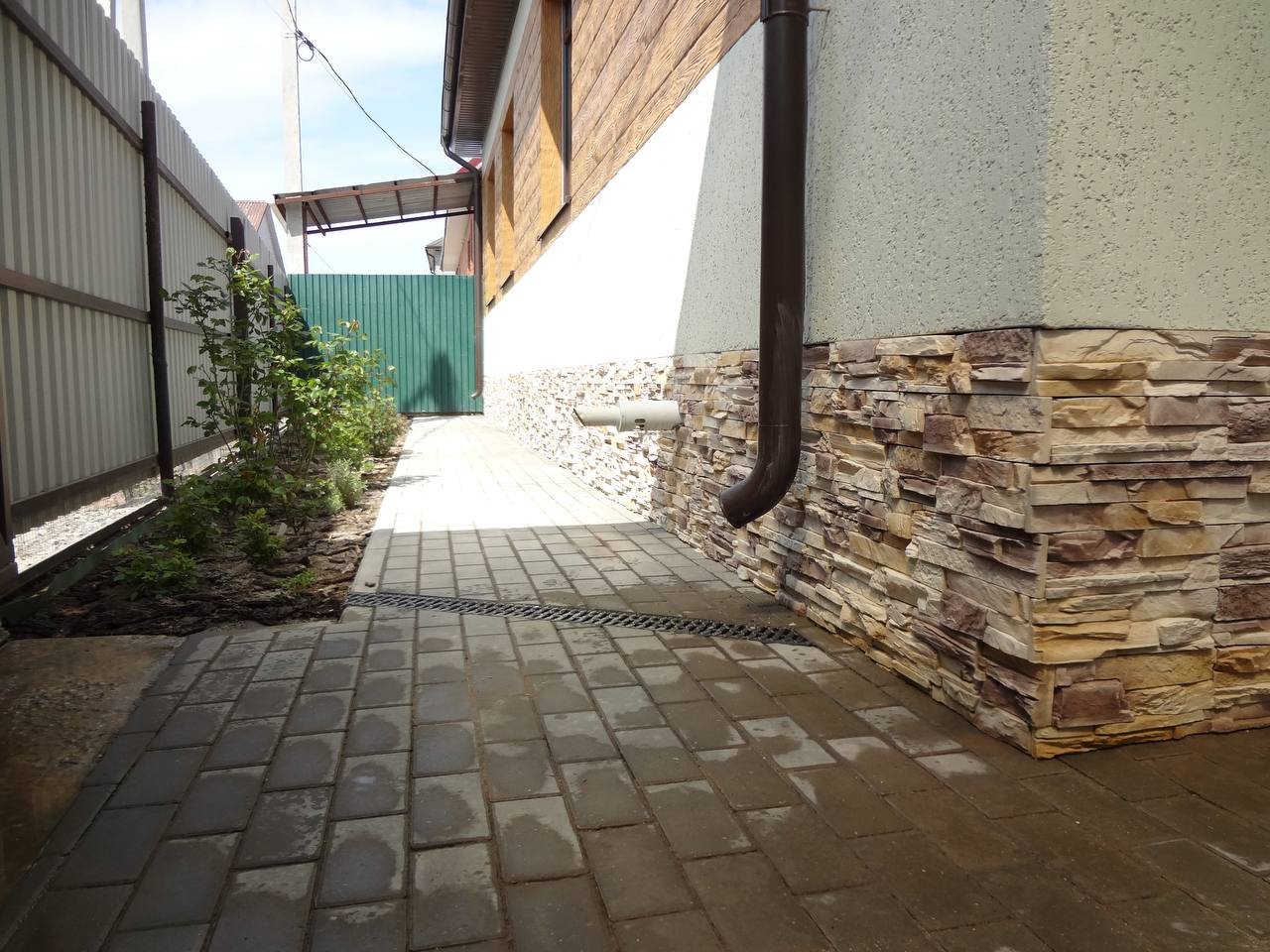 Декоративный Камень  Скала 